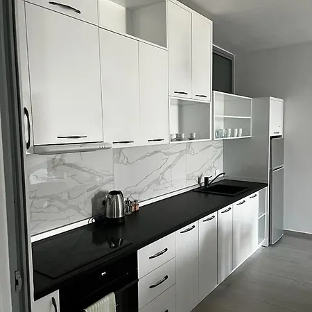 Seaview Apartment